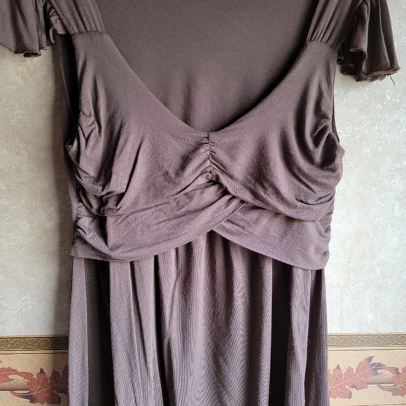 Brown top - Picture 8 of 11